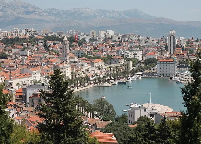 Mia Апартаменты *